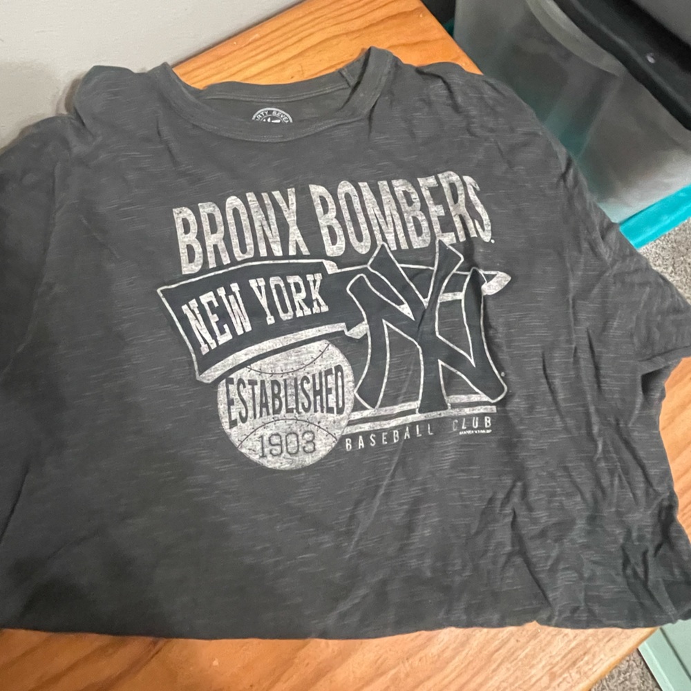 Yankees Bronx bombers Tee